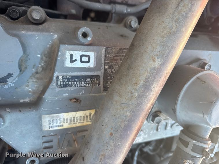 image for item EW4902 2007 Hitachi ZX240LC-3 excavator