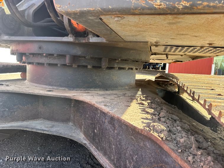 image for item EW4902 2007 Hitachi ZX240LC-3 excavator