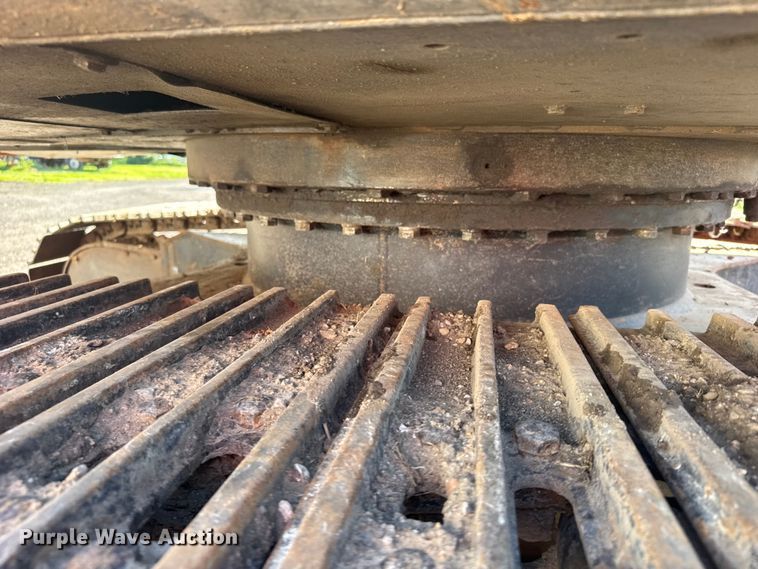 image for item EW4902 2007 Hitachi ZX240LC-3 excavator