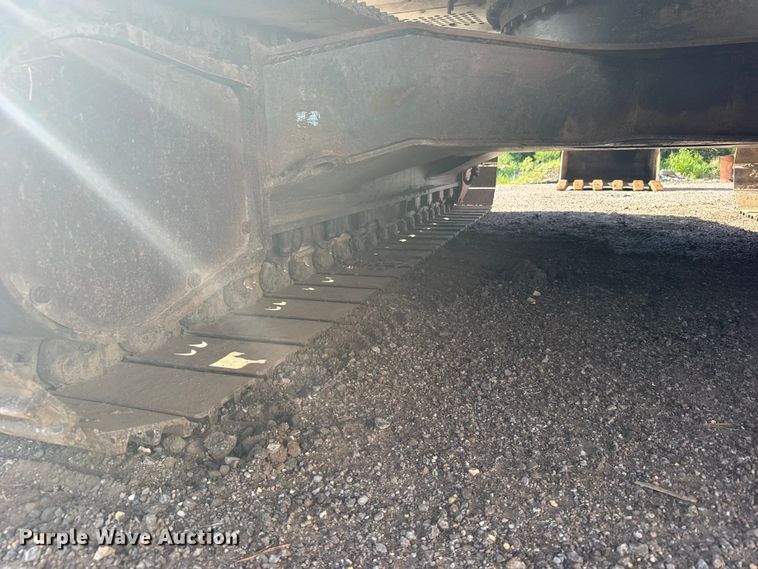 image for item EW4902 2007 Hitachi ZX240LC-3 excavator