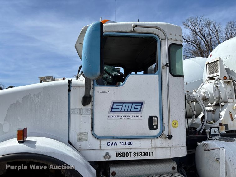 image for item FB3270 2005 Kenworth T800 ready mix truck