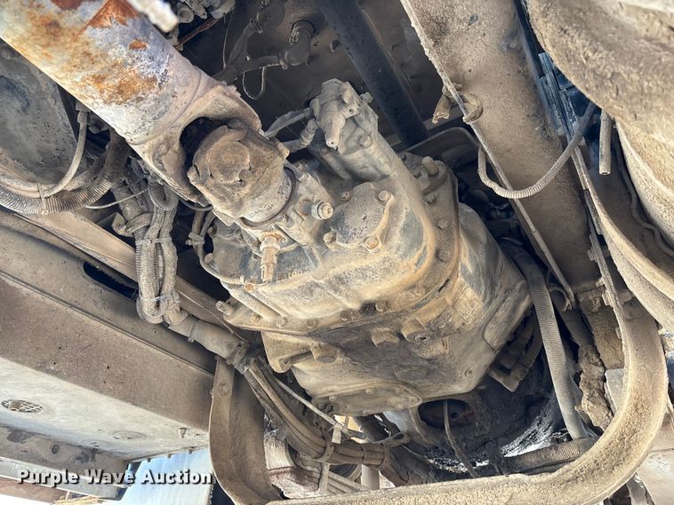 image for item FB3270 2005 Kenworth T800 ready mix truck