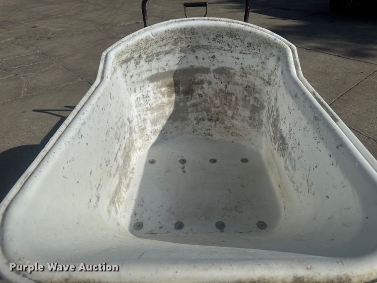 image for item FB5717 2022 Canycom SC75PD concrete buggy