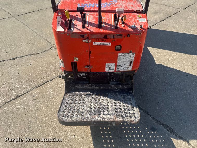 image for item FB5717 2022 Canycom SC75PD concrete buggy