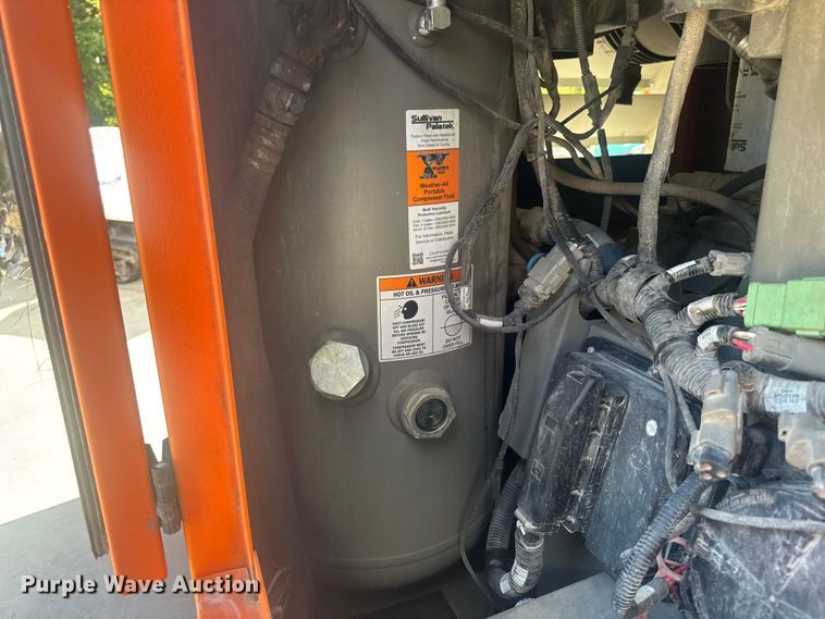 image for item FB5718 Sullivan Palatek D375H air compressor