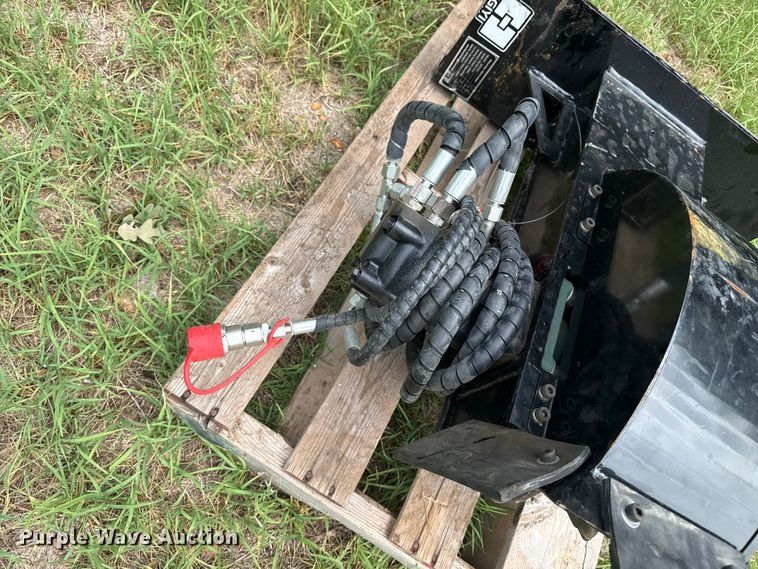 image for item FB6857 2026 GIYI SZYMJ skid steer stump grinder