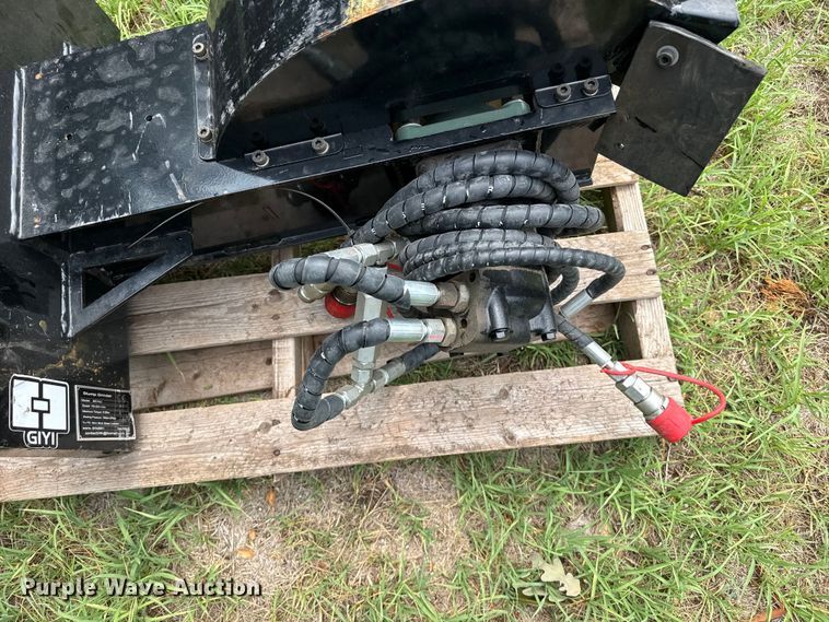 image for item FB6857 2026 GIYI SZYMJ skid steer stump grinder