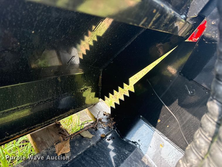 image for item FB6861 Skid steer bucket