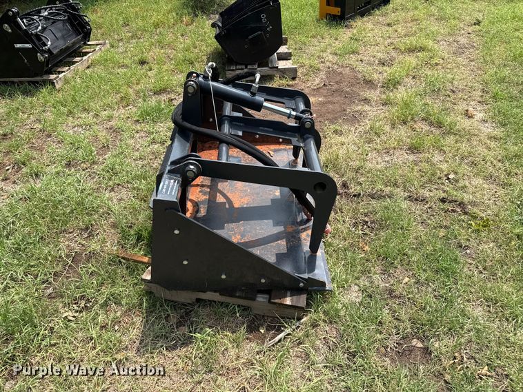 image for item FB6863 Skid steer grapple bucket