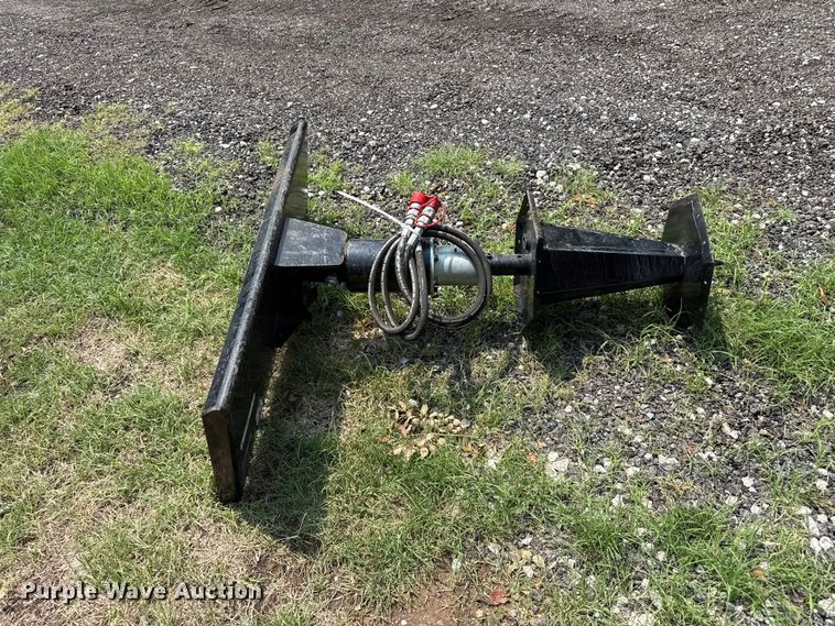 image for item FB6864 GIYI SSW55 skid steer wire winder