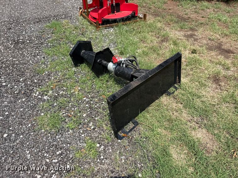 image for item FB6864 GIYI SSW55 skid steer wire winder