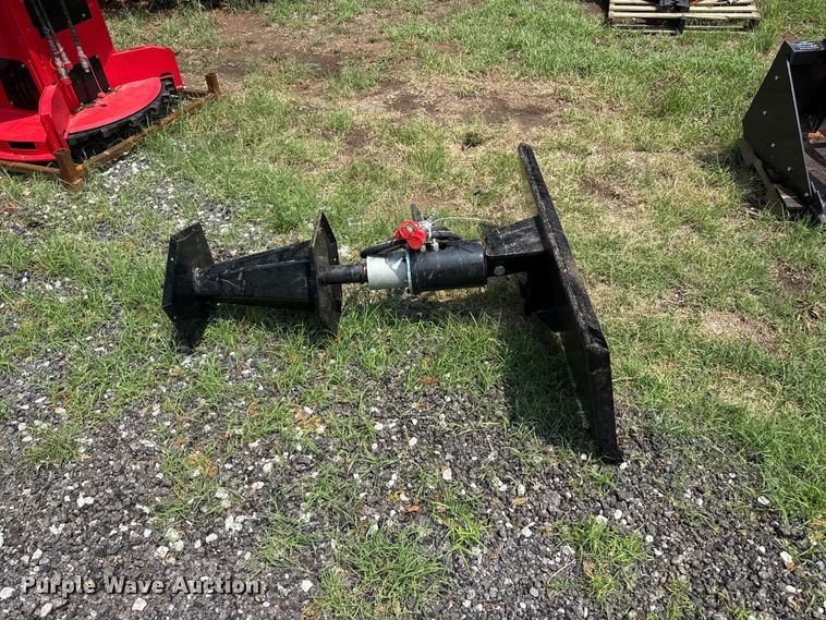 image for item FB6864 GIYI SSW55 skid steer wire winder