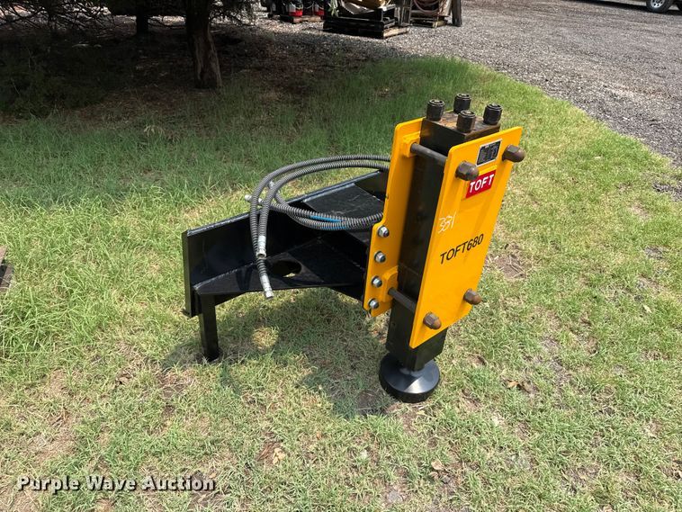 image for item FB6870 Toft TOFT680 skid steer post driver