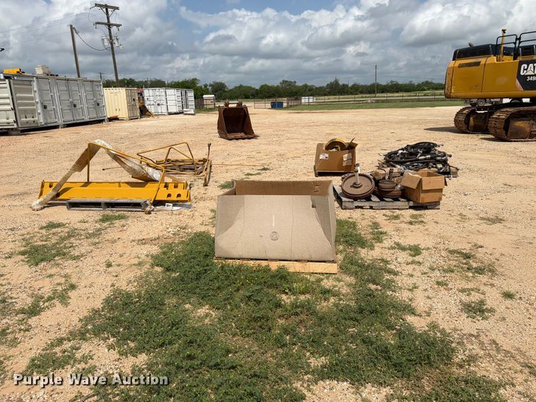image for item FB8207 Scraper parts