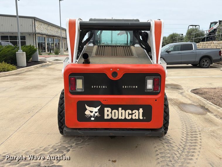 image for item FB8218 2014 Bobcat S650 skid steer loader