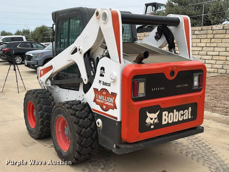image for item FB8218 2014 Bobcat S650 skid steer loader
