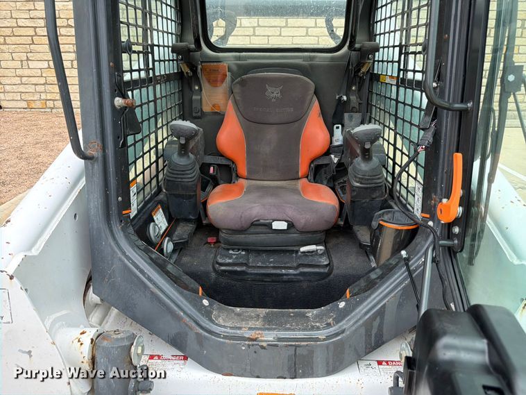 image for item FB8218 2014 Bobcat S650 skid steer loader