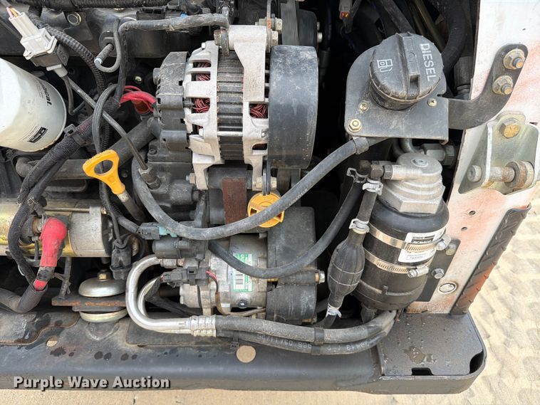 image for item FB8218 2014 Bobcat S650 skid steer loader