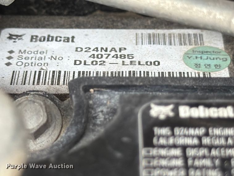 image for item FB8218 2014 Bobcat S650 skid steer loader