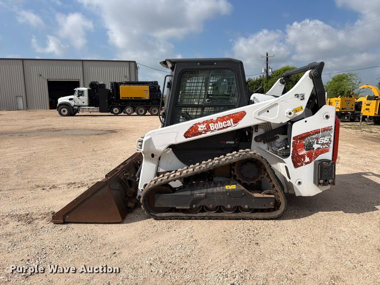 image for item FB8219 2024 Bobcat T66 tracked skid steer loader