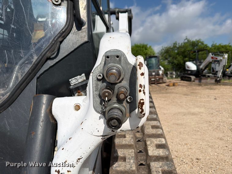 image for item FB8219 2024 Bobcat T66 tracked skid steer loader