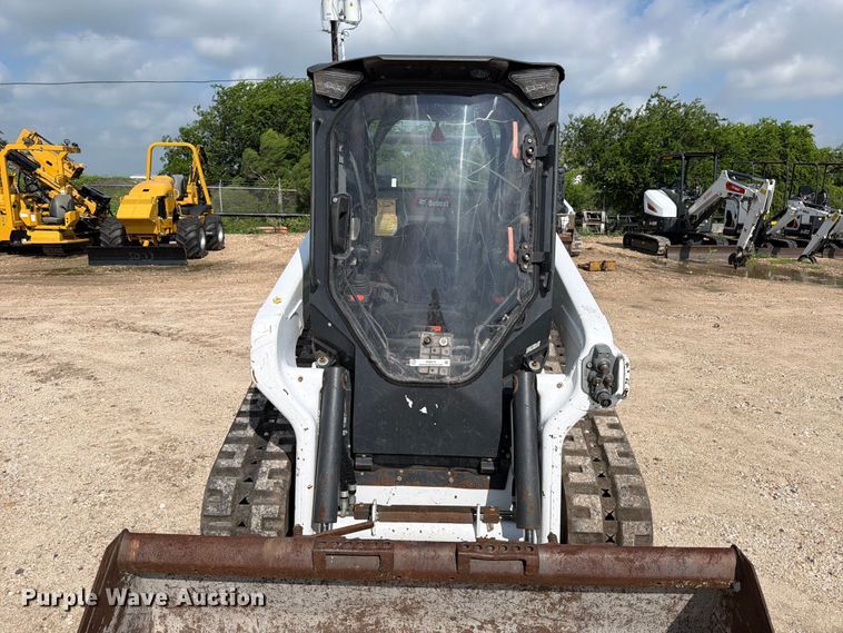 image for item FB8219 2024 Bobcat T66 tracked skid steer loader