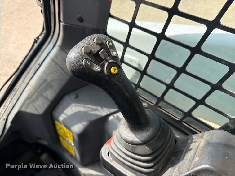 image for item FB8219 2024 Bobcat T66 tracked skid steer loader