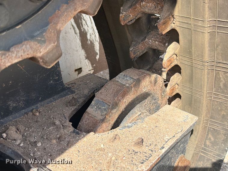 image for item FB8219 2024 Bobcat T66 tracked skid steer loader