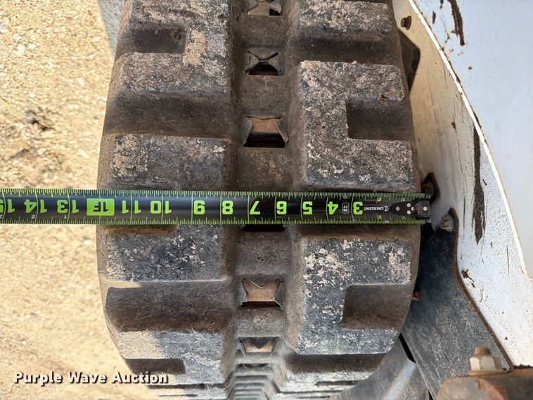 image for item FB8219 2024 Bobcat T66 tracked skid steer loader