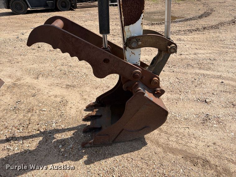 image for item FB8220 2011 Bobcat E45 mini excavator