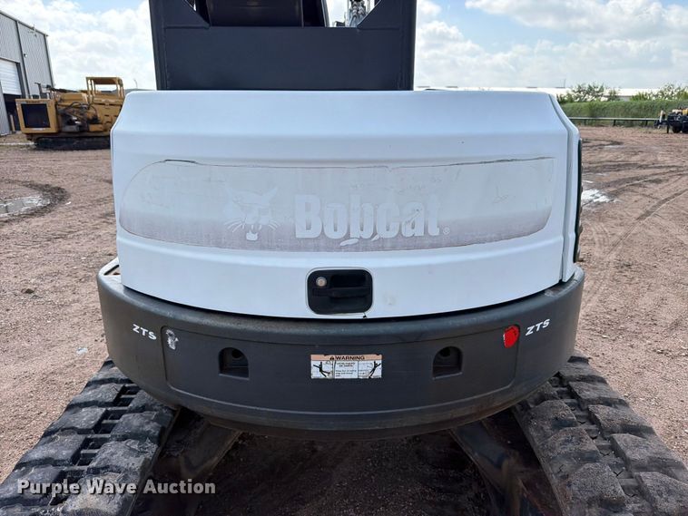 image for item FB8220 2011 Bobcat E45 mini excavator