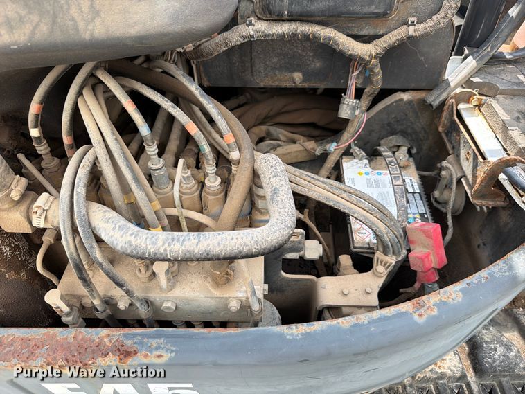 image for item FB8220 2011 Bobcat E45 mini excavator