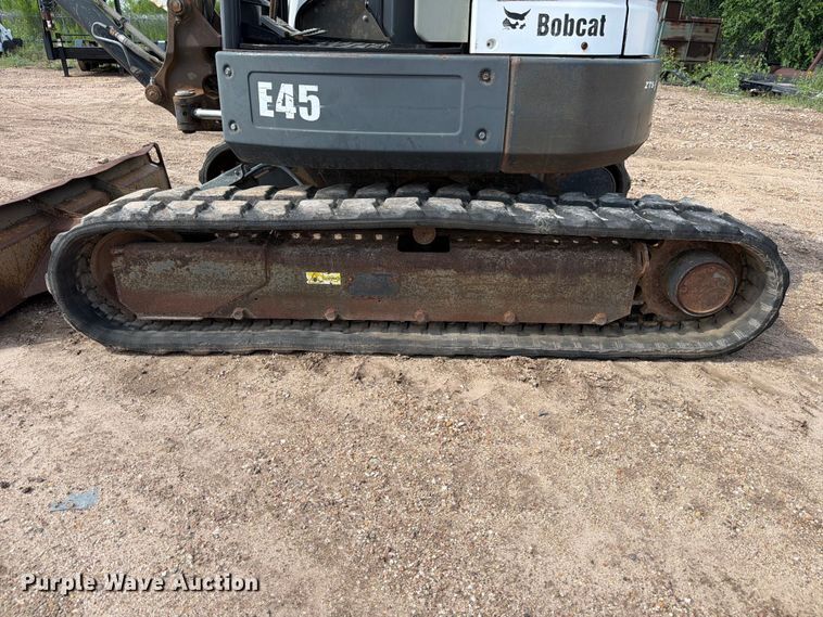 image for item FB8220 2011 Bobcat E45 mini excavator