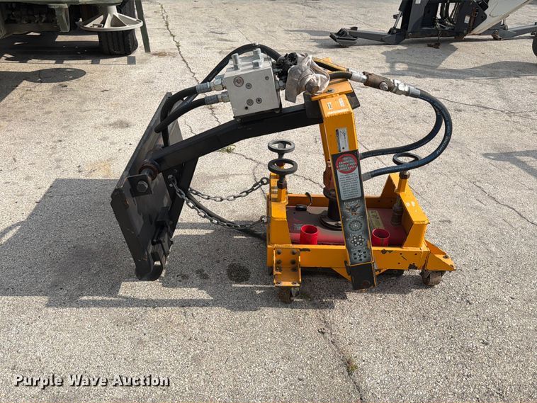 image for item FB8235 Smith Manufacturing skid steer stripe remover 