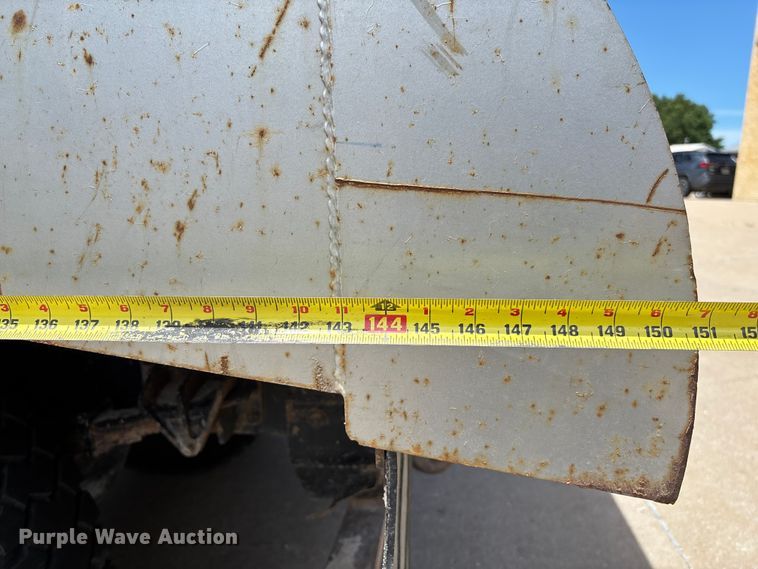 image for item FC1634 2005 Ford F750 Super Duty XLT dump truck