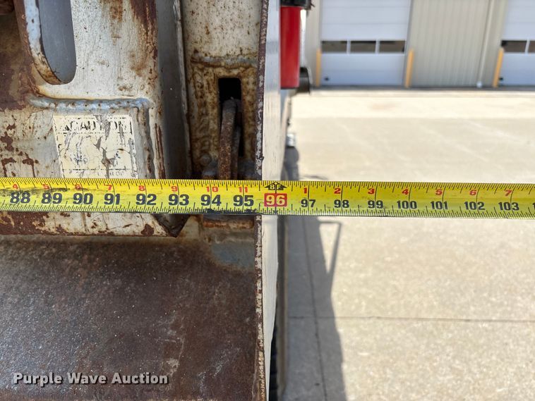 image for item FC1634 2005 Ford F750 Super Duty XLT dump truck