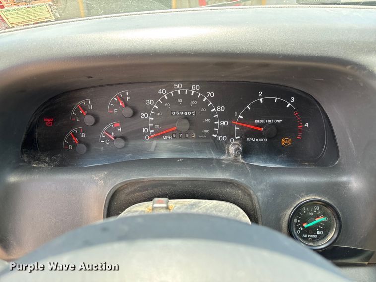 image for item FC1634 2005 Ford F750 Super Duty XLT dump truck