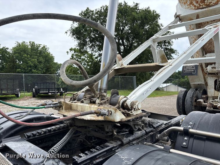 image for item FC1641 1998 Travis end dump trailer
