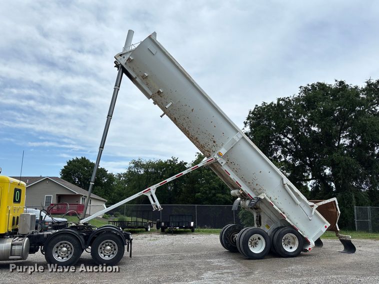 image for item FC1641 1998 Travis end dump trailer
