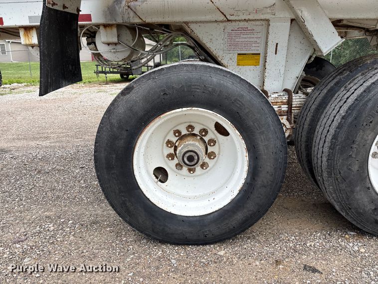 image for item FC1641 1998 Travis end dump trailer