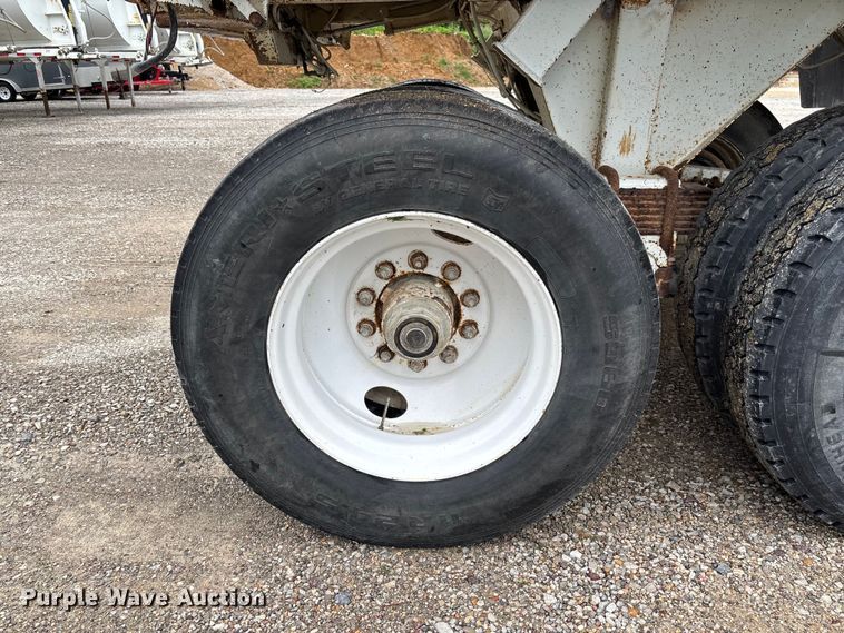 image for item FC1641 1998 Travis end dump trailer