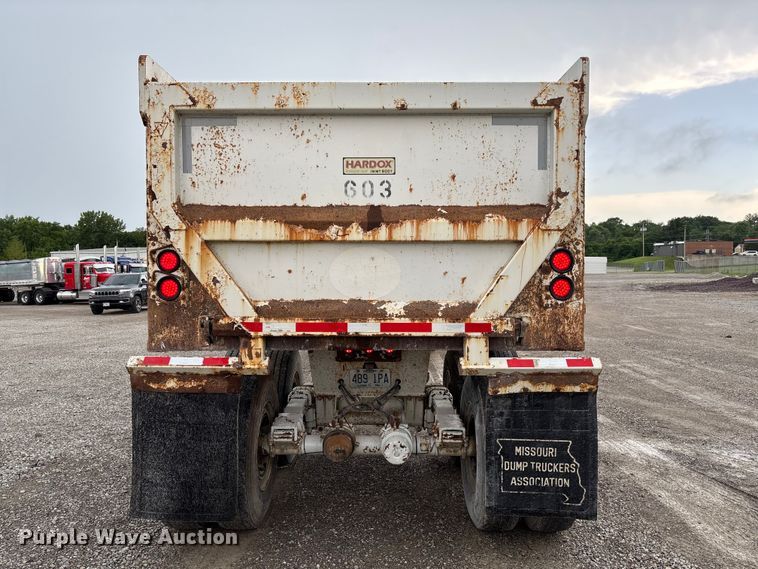 image for item FC1642 2010 Construction Trailer Specialist HRD-32 end dump trailer