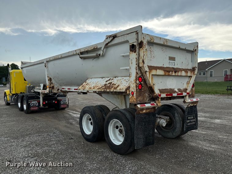 image for item FC1642 2010 Construction Trailer Specialist HRD-32 end dump trailer