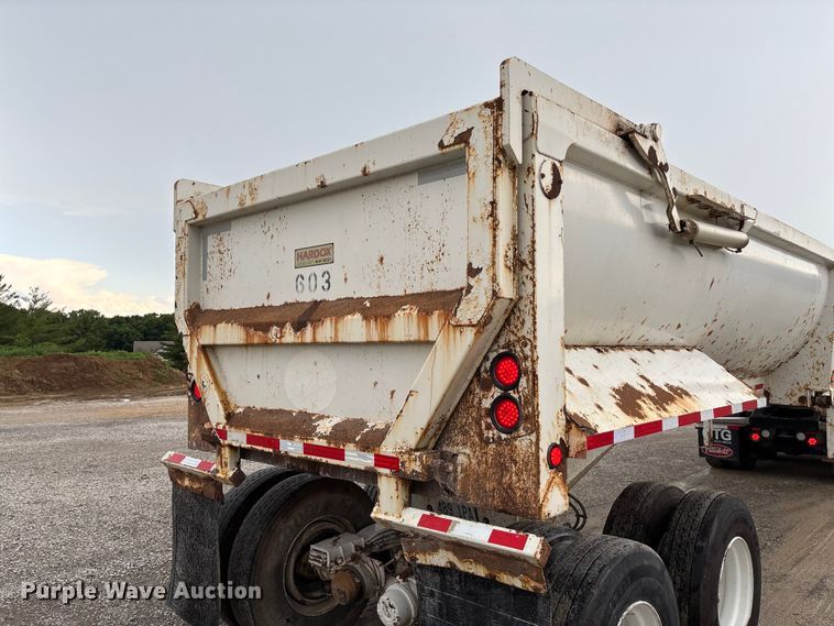 image for item FC1642 2010 Construction Trailer Specialist HRD-32 end dump trailer