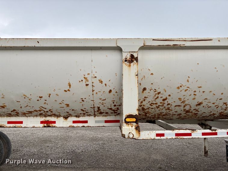 image for item FC1642 2010 Construction Trailer Specialist HRD-32 end dump trailer