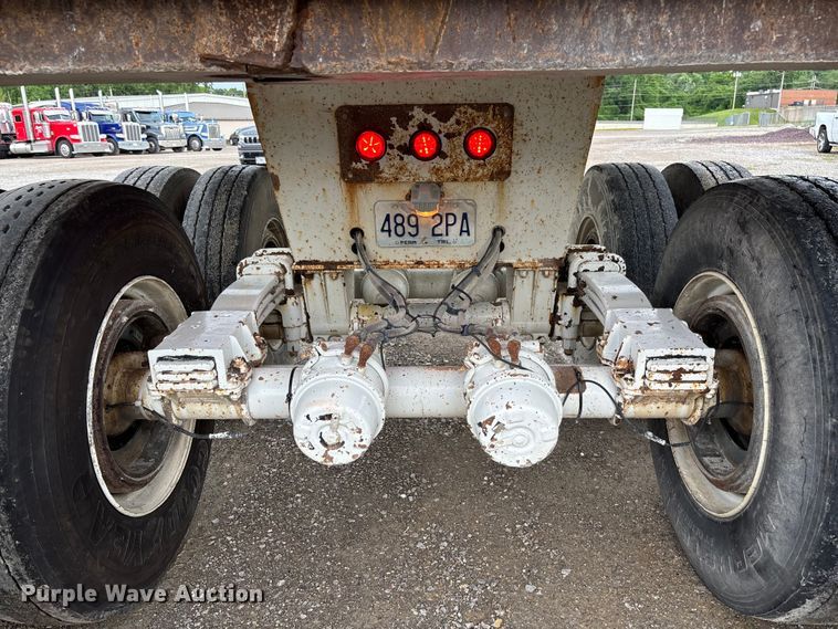 image for item FC1643 2010 Construction Trailer Specialist HRD-32 end dump trailer