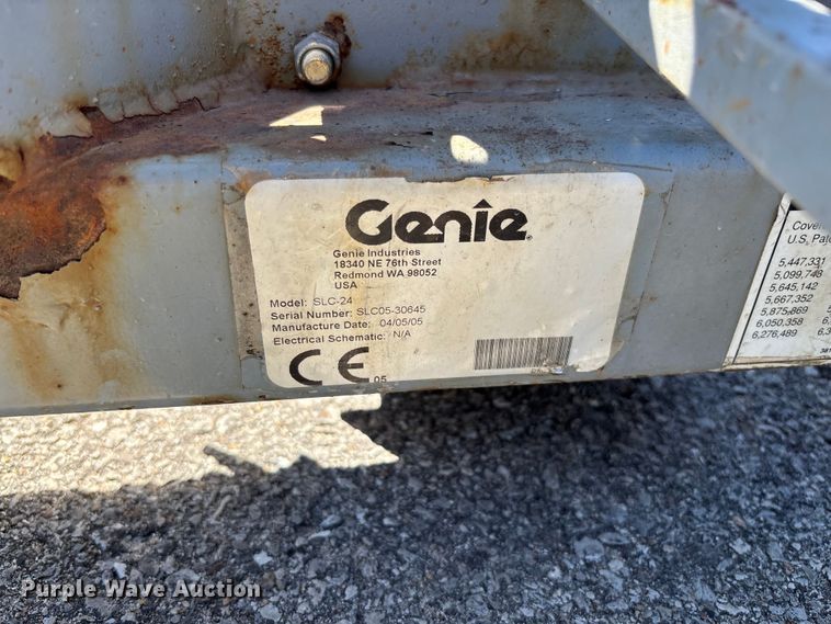 image for item FC1654 Genie SLC-24 contractor lift