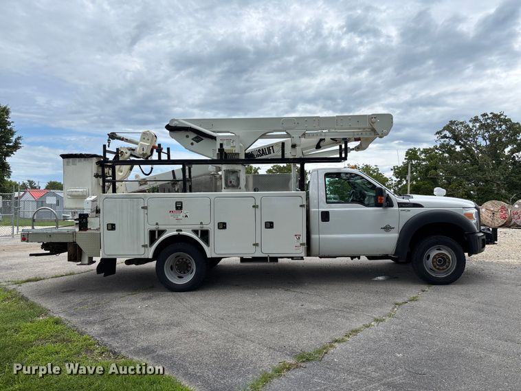 image for item FC1660 2016 Ford F550 Super Duty XL bucket truck