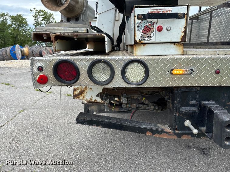 image for item FC1660 2016 Ford F550 Super Duty XL bucket truck