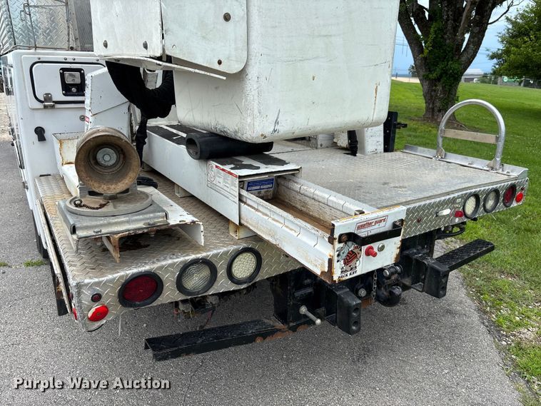 image for item FC1660 2016 Ford F550 Super Duty XL bucket truck